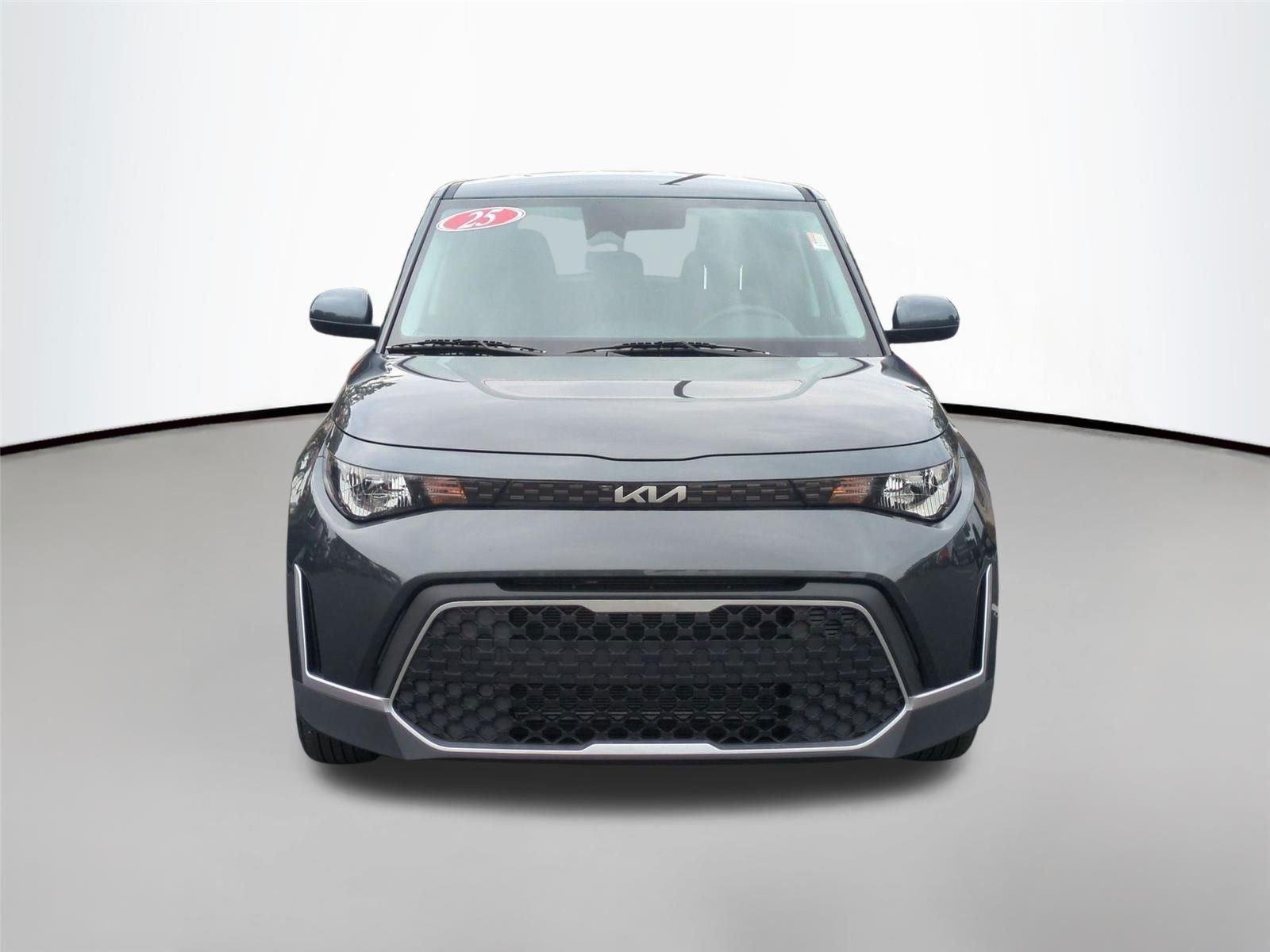 Used 2025 Gravity Gray Kia LX image 15