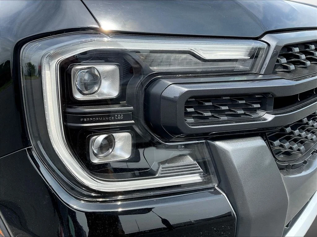 Used 2024 Black Ford Lariat image 34