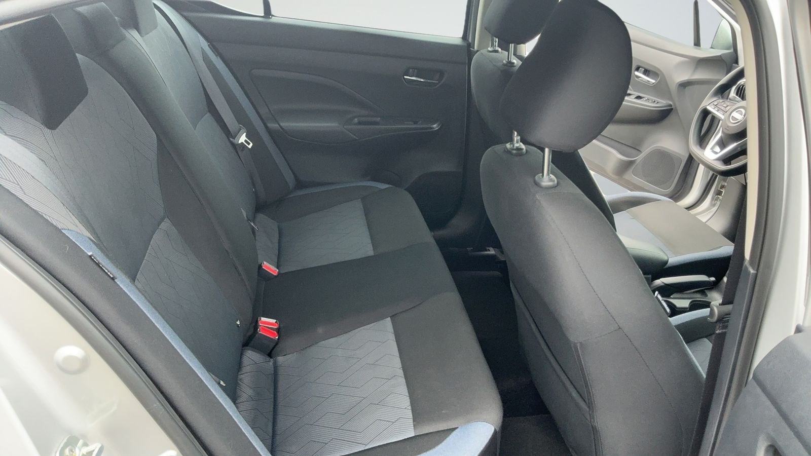 Certified Used 2025 Silver Nissan 1.6 SV image 39