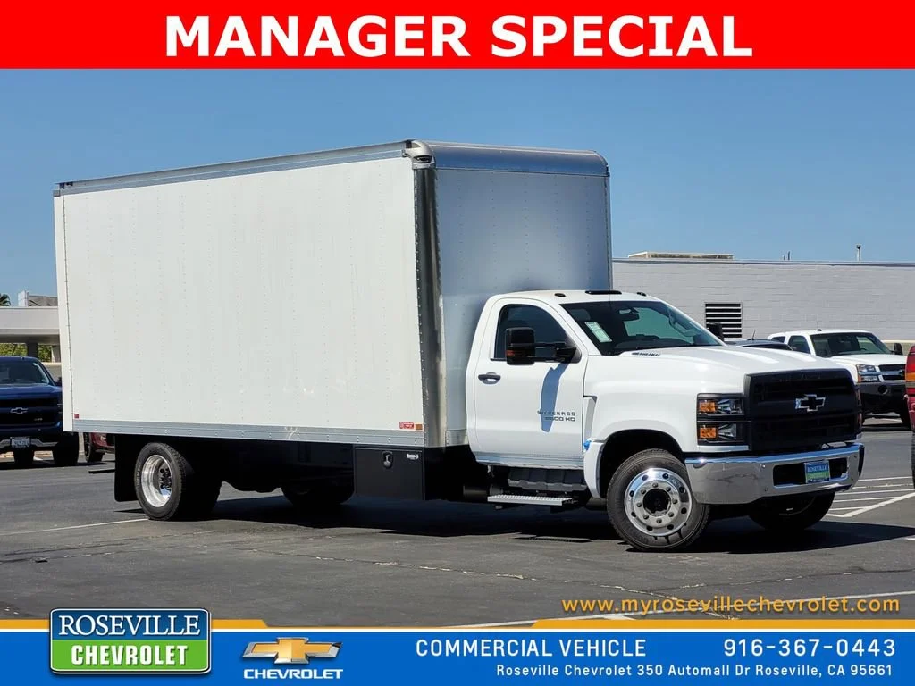 2023 Chevrolet Silverado 4500 Medium Duty Chassis Cab Work Truck