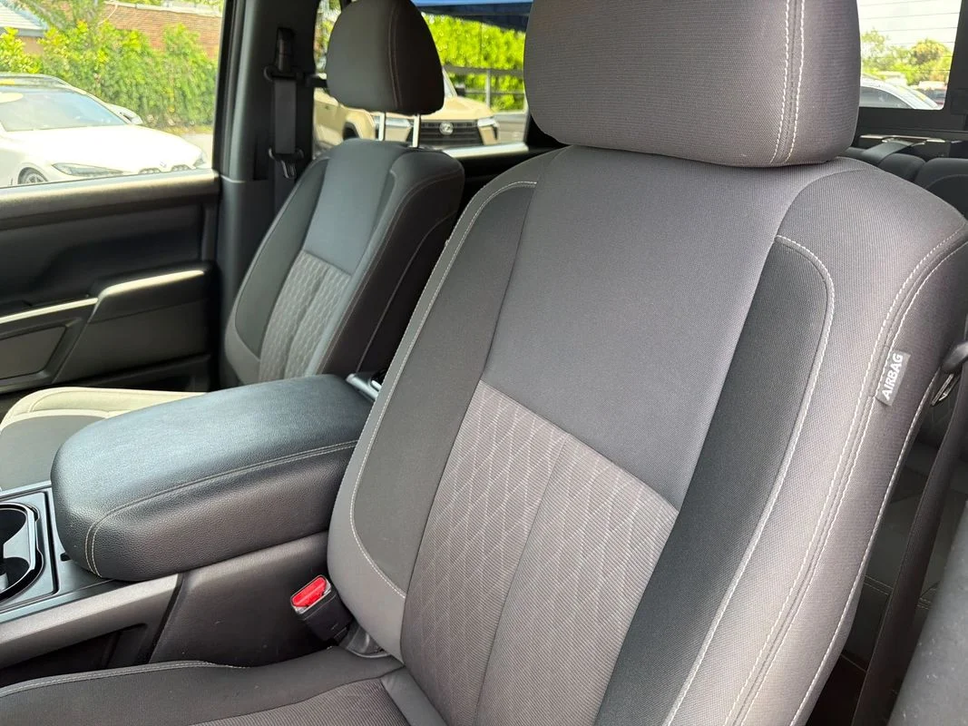 Used 2023 Gray Nissan Crew Cab SV 4x2 image 10