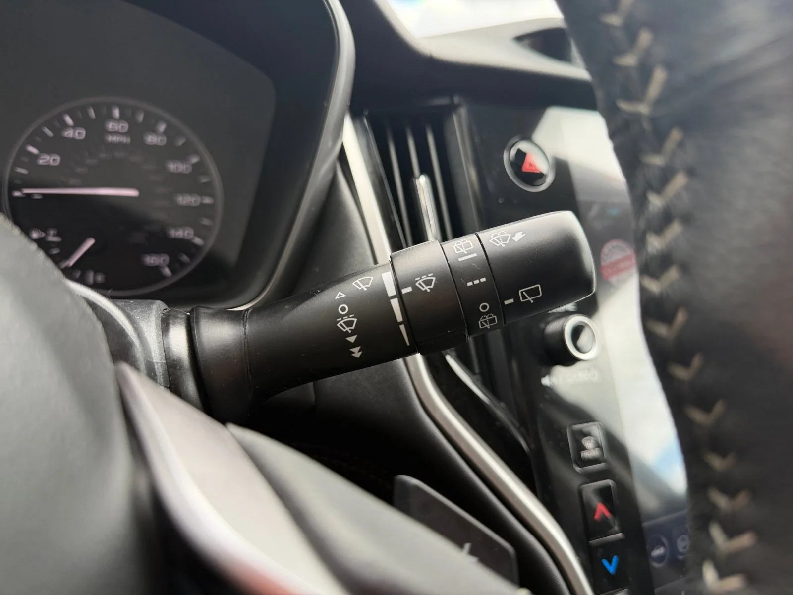 Used 2025 Cosmic Blue Pearl Subaru Limited image 14