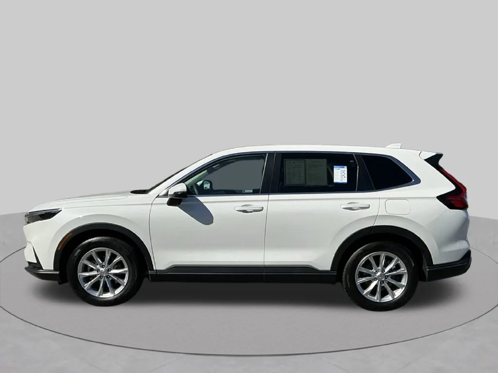 Used 2024  Honda EX-L image 3