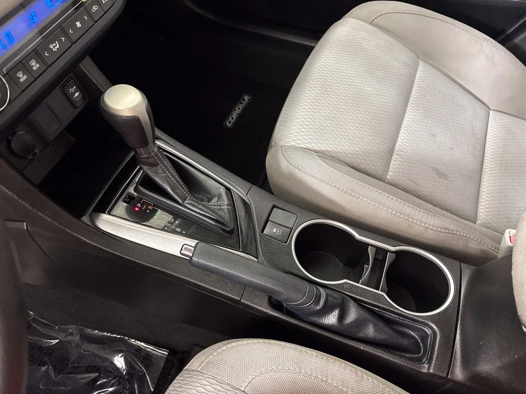 Used 2016 Gray Toyota LE image 33