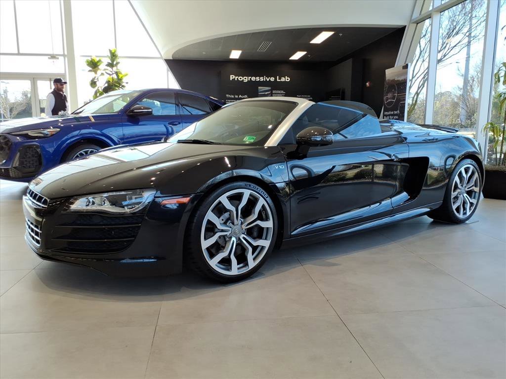 Used 2011 Phantom Black Pearl Effect/Black Roof Audi 5.2L image 1