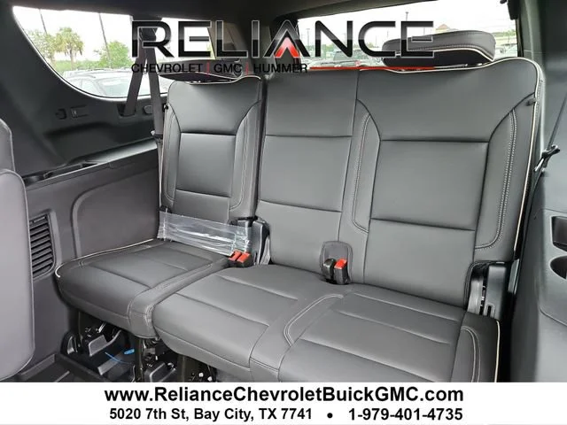 2026 Chevrolet Suburban Premier - Photo 12
