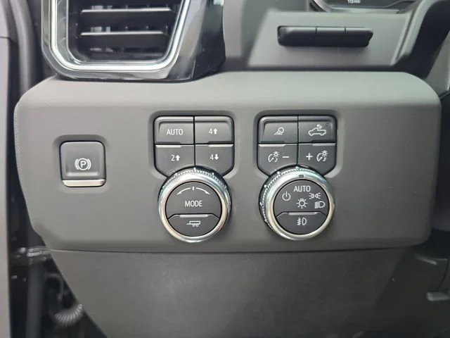 2025 GMC Sierra 2500HD Denali - Photo 23
