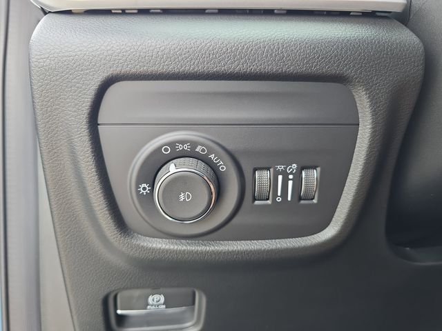 New 2026 Steel Blue Exterior Paint Jeep Limited image 22