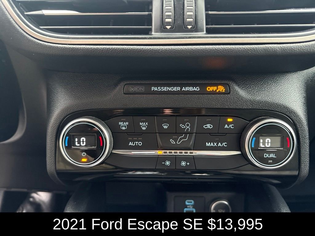 Used 2021 Oxford White Ford SE image 26