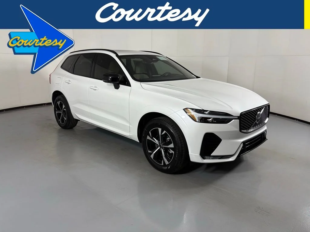 2026 Volvo XC60 B5 Core Dark AWD's photo