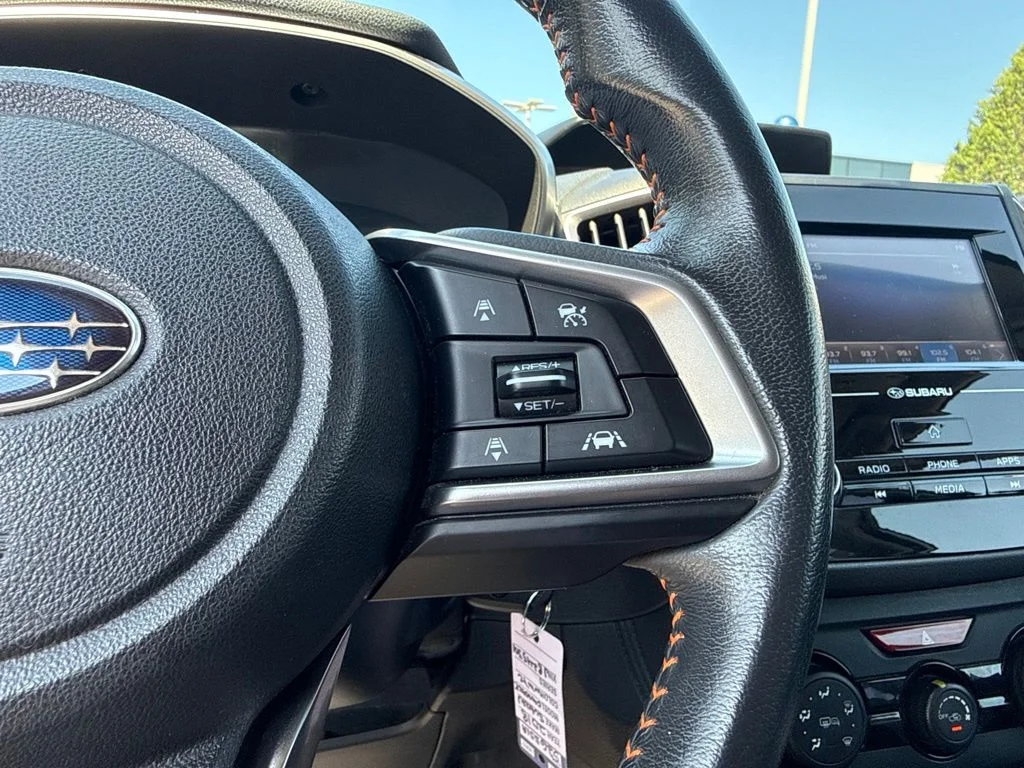 Used 2018 White Subaru 2.0i Premium image 8