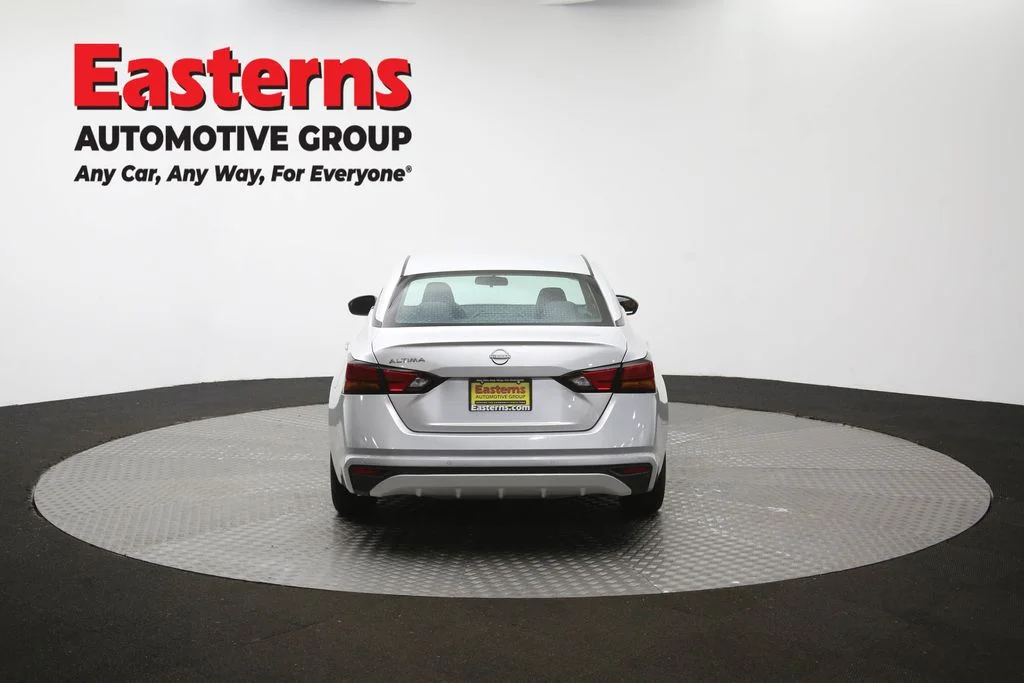 Used 2024 Silver Nissan 2.5 S image 36