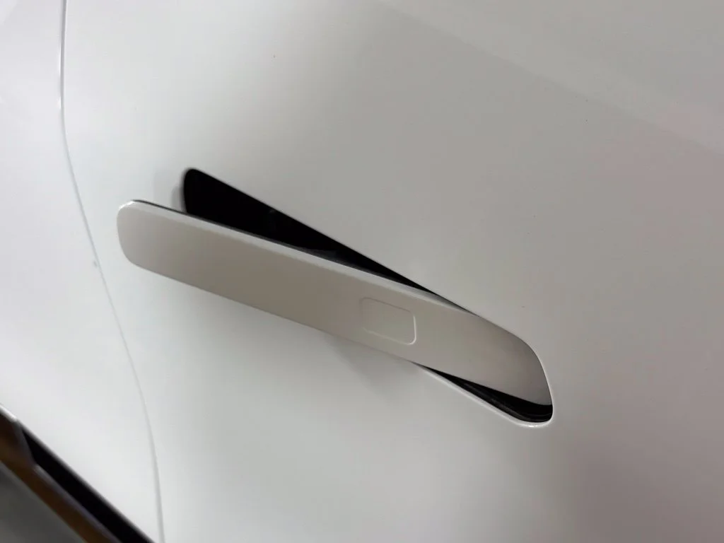 Used 2024 White Chevrolet LT image 12