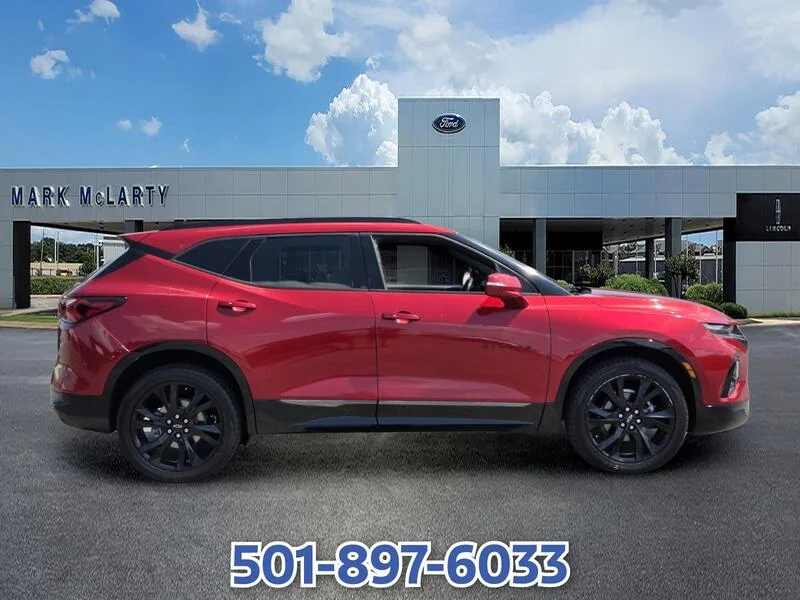 Used 2022 Cherry Red CHEVROLET FWD 4DR RS image 6