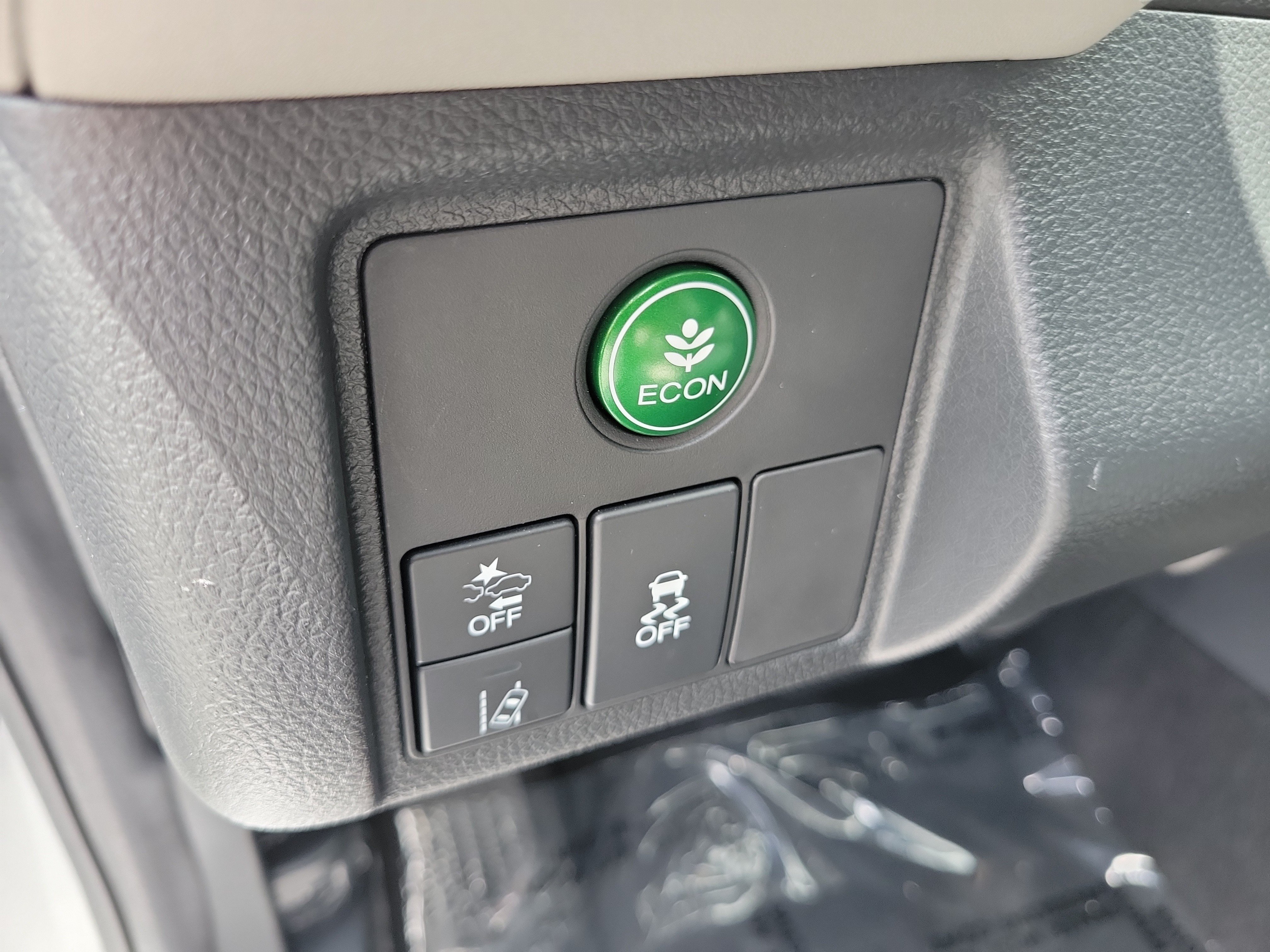 Used 2022 Silver Honda EX image 22