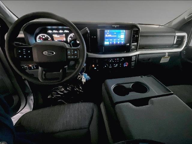 New 2026 Oxford White Ford XLT image 29