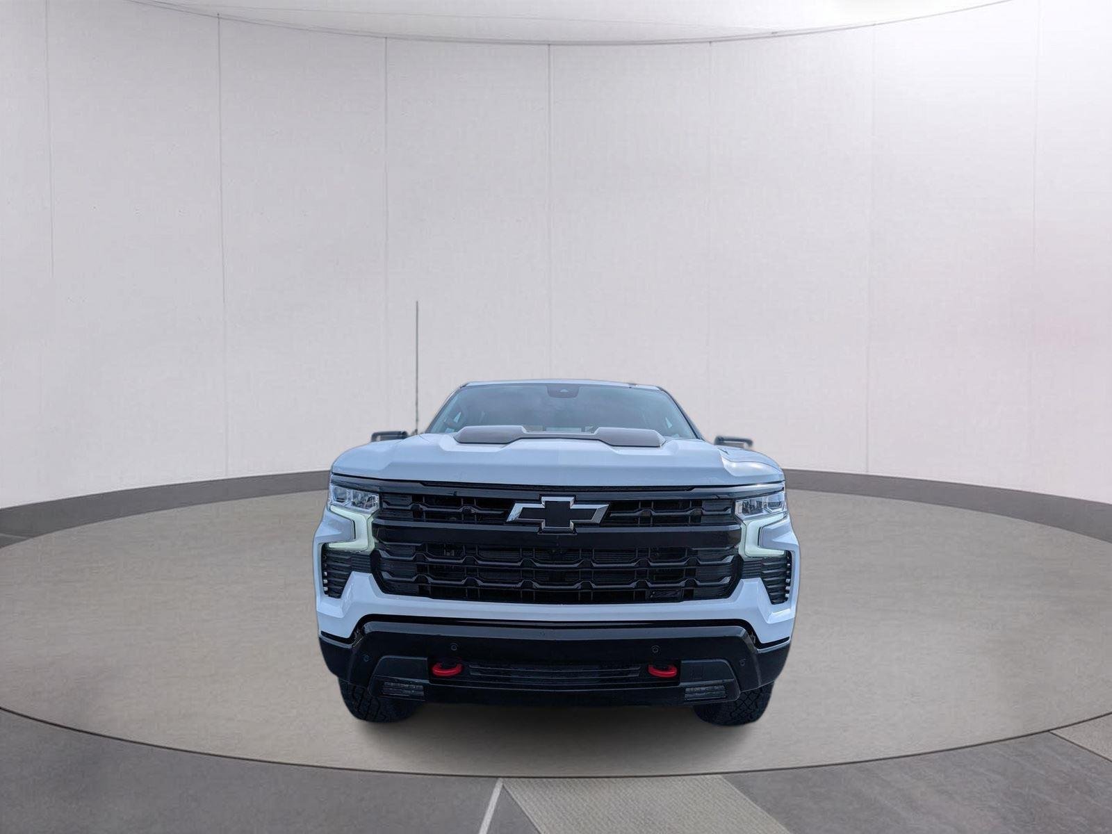 New 2026 Summit White Chevrolet LT Trail Boss image 13