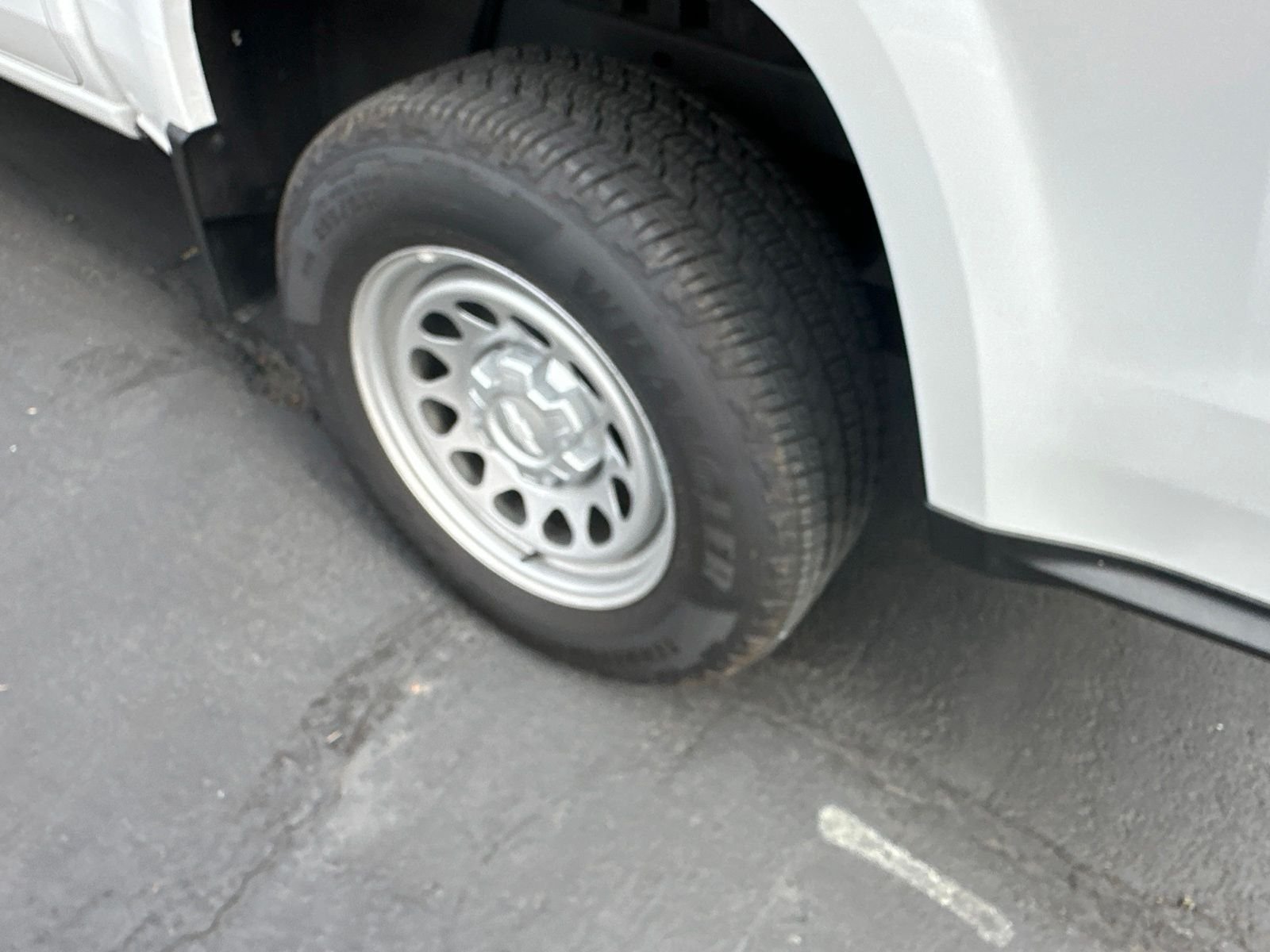 Used 2025 Summit White Chevrolet Work Truck image 10