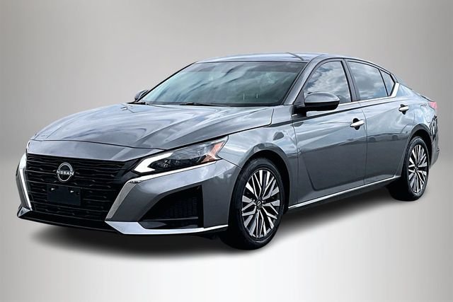 Used 2023 Nissan Altima SV with VIN 1N4BL4DV2PN309582 for sale in Tuscumbia, AL