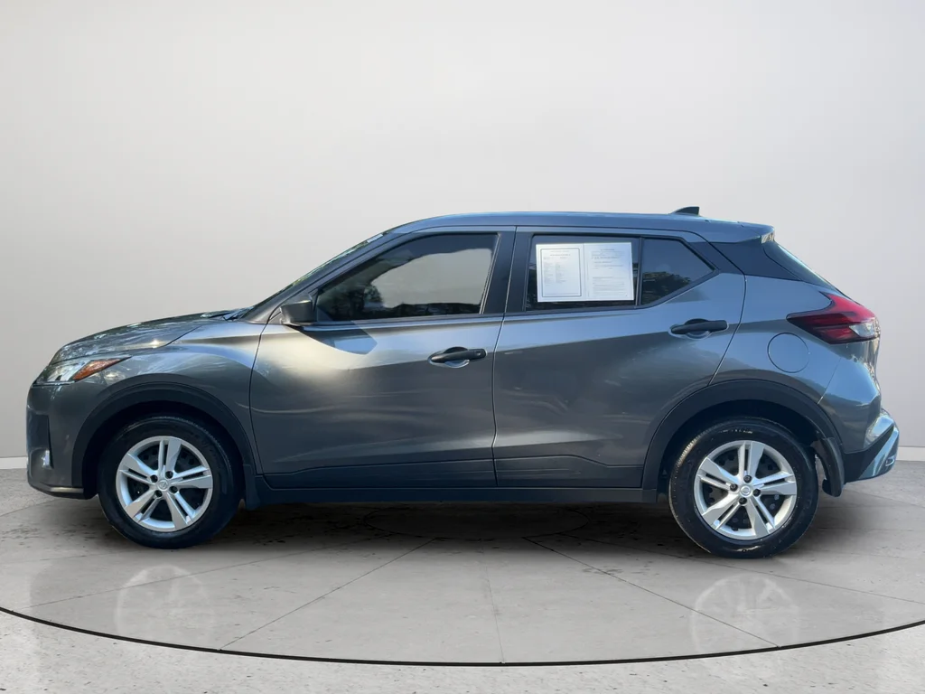 Used 2025 Gray Nissan S image 10
