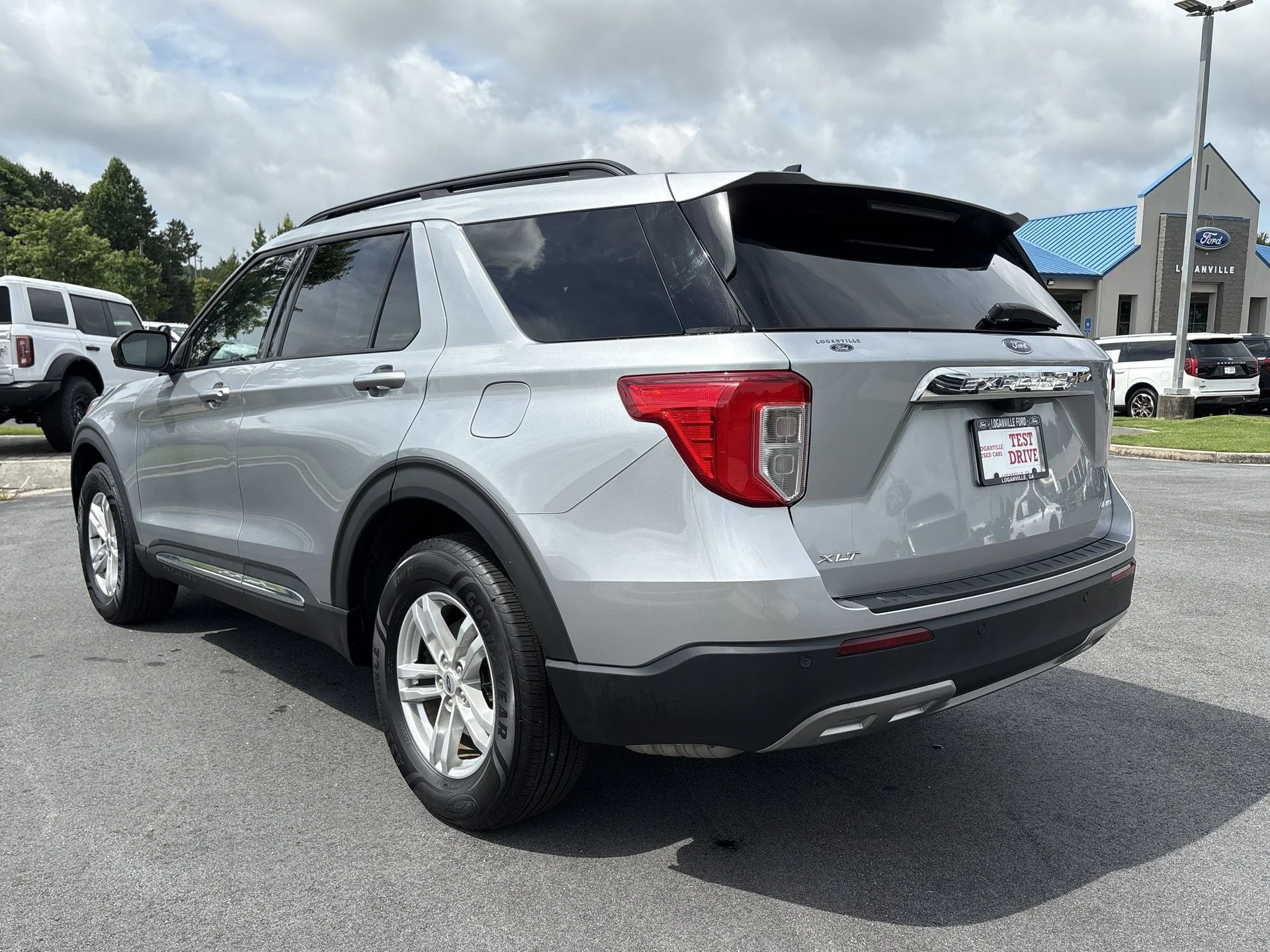 Certified Used 2023 Silver Metallic Ford XLT image 24