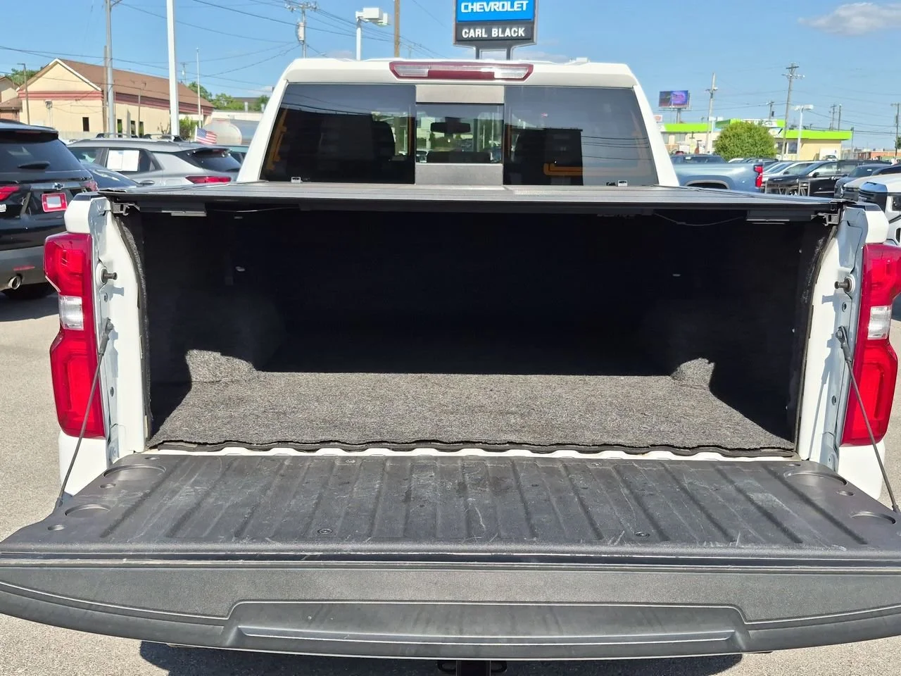 Used 2021 SUMMIT WHITE Chevrolet LT Trail Boss image 26
