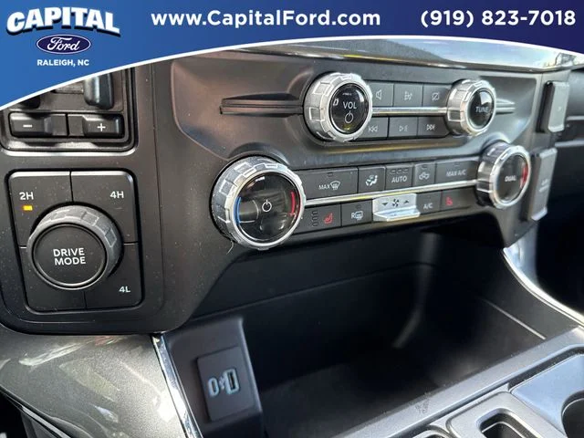 Used 2022 Red Ford XLT image 32