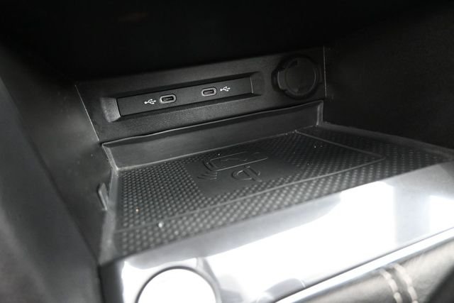 Used 2022 Gray Volkswagen 2.0T SE R-Line Black image 9
