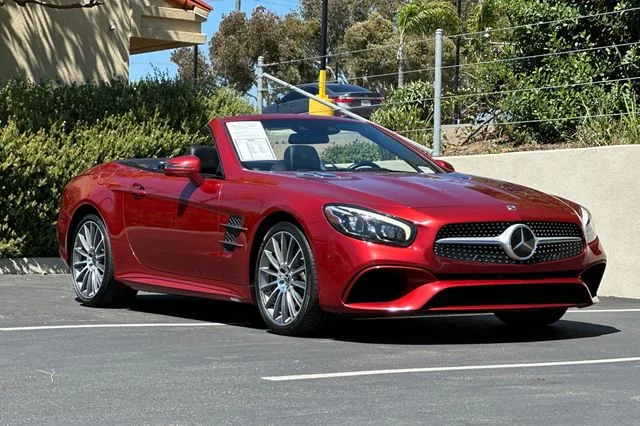 Used 2019  Mercedes-Benz SL 550 image 7