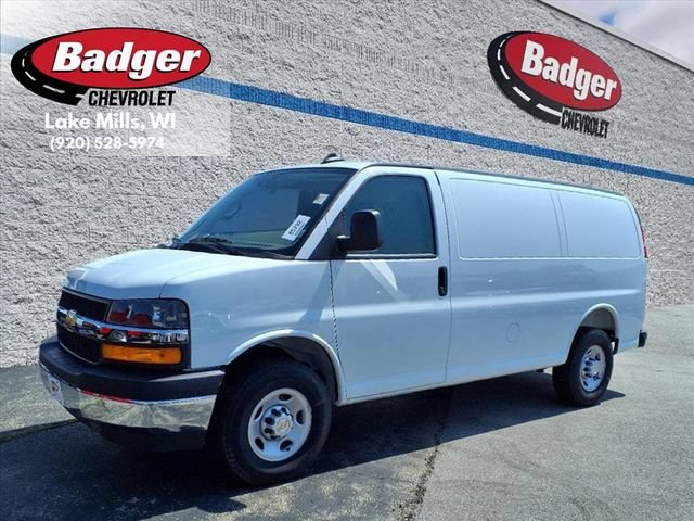 2025 Chevrolet Express Cargo