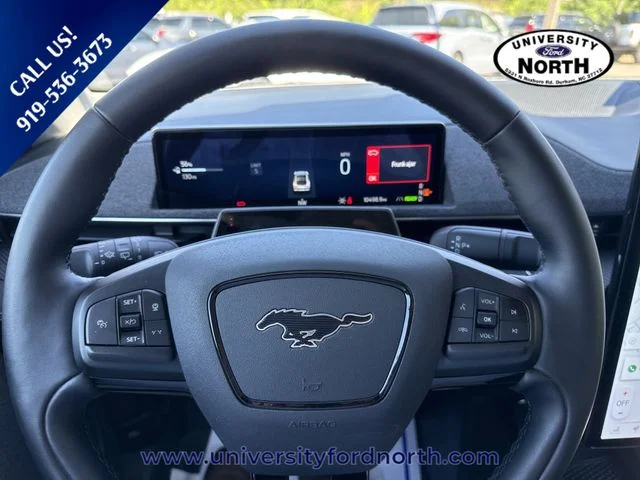 Used 2025 Green Ford Premium image 19