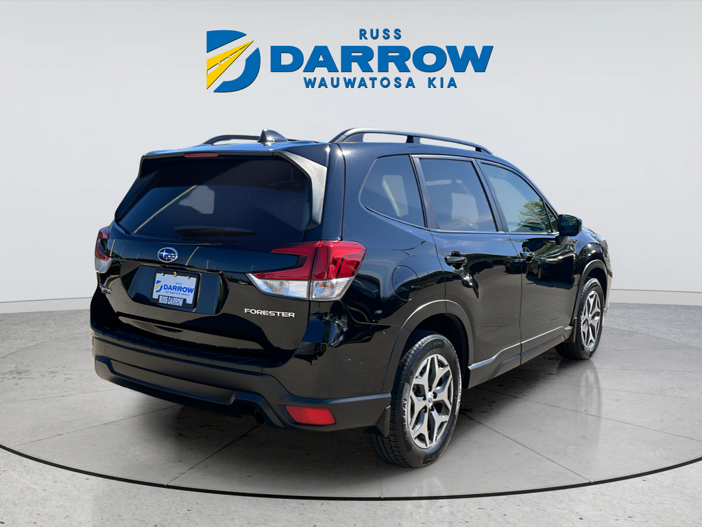 Used 2019 Black Subaru Premium image 5