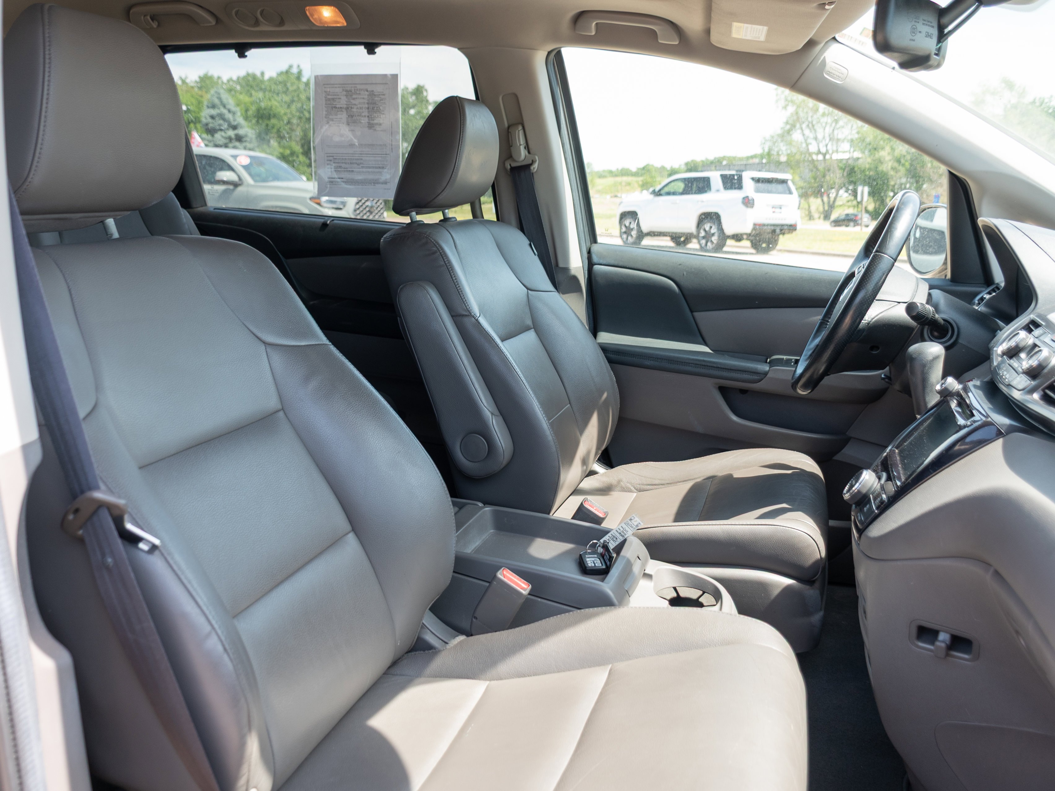 2014 Honda Odyssey EX-L - Photo 24