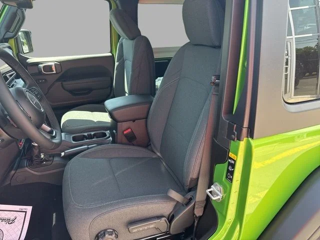 2025 Jeep Wrangler 2-Door Willys - Photo 12