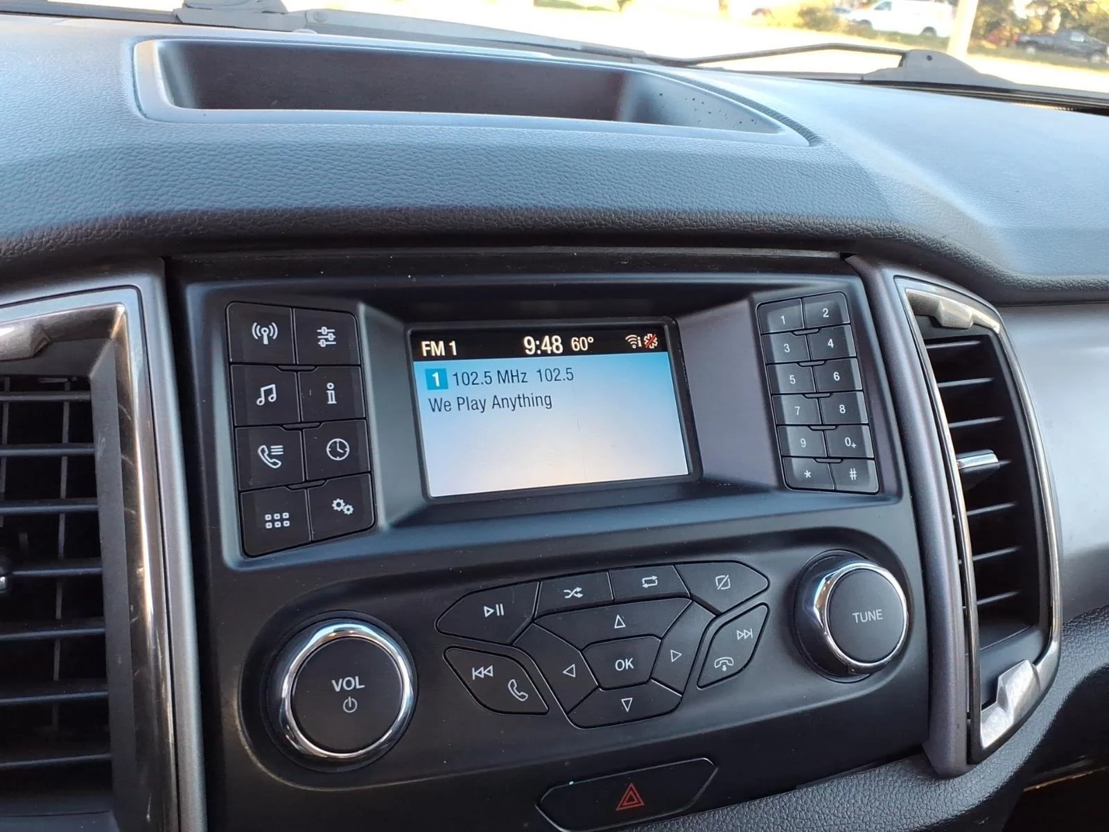 Used 2019 Magnetic Metallic Ford XLT image 25