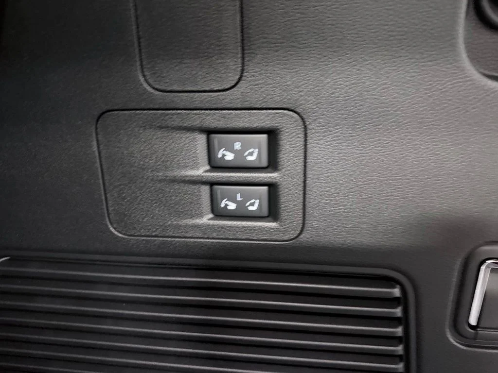New 2027 BLACK OBSIDIAN INFINITI Pure 2WD image 43