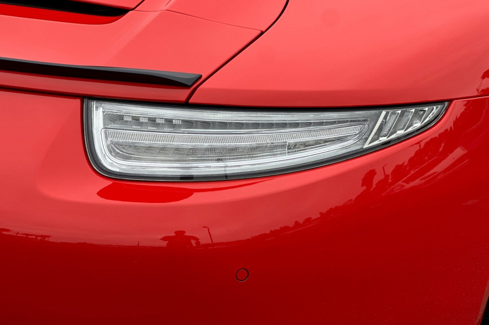 Used 2014 Guards Red Porsche Carrera image 27