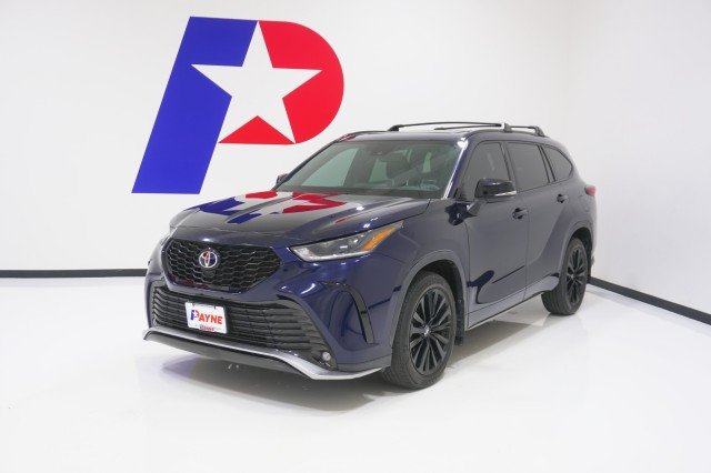 Used 2023  Toyota XSE image 1