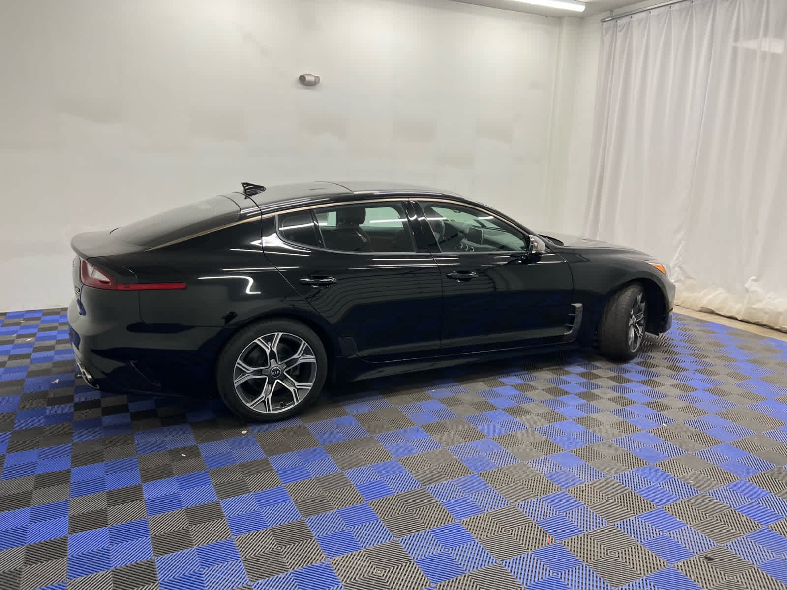 Used 2021 Aurora Black Kia GT-Line image 13
