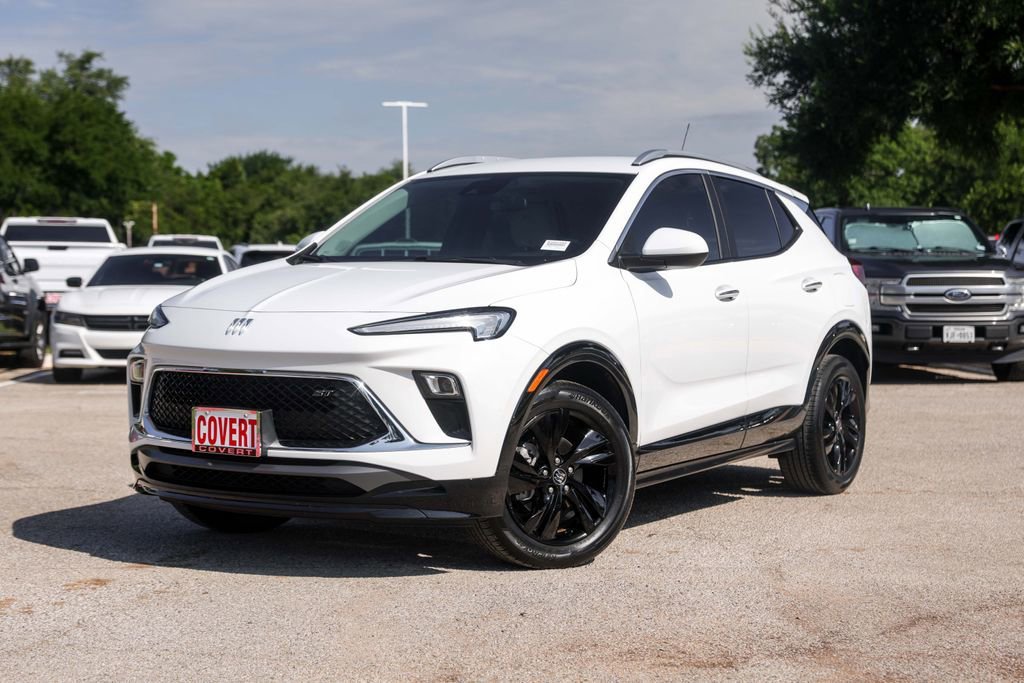 2024 Buick Encore GX Sport Touring's photo