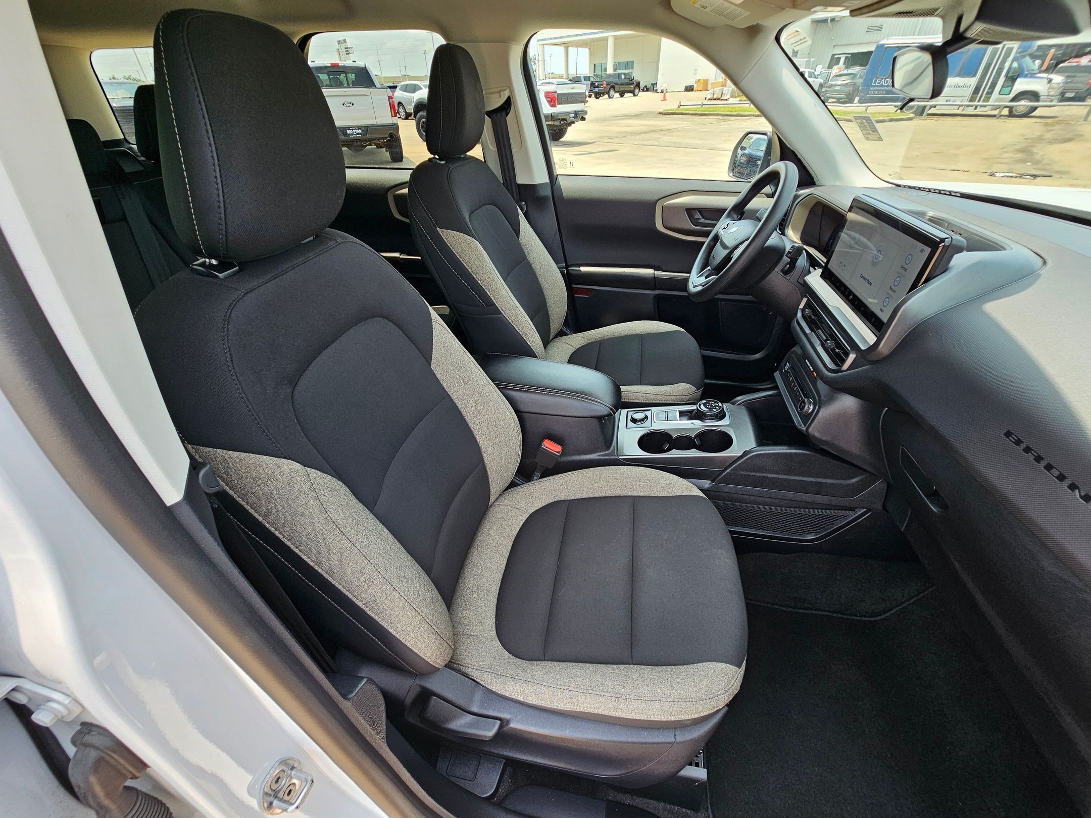Used 2025 Blue Ford Big Bend image 29
