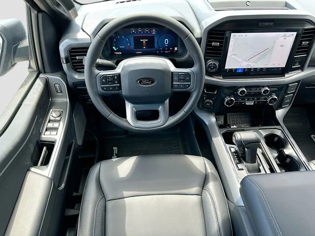 New 2026 Avalanche Ford XLT image 16