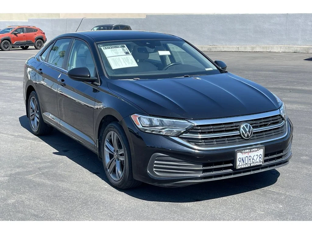 Used 2023 Deep Black Pearl Volkswagen SE image 7