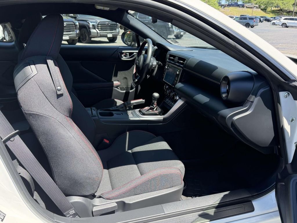 Used 2022 White Subaru Premium image 12