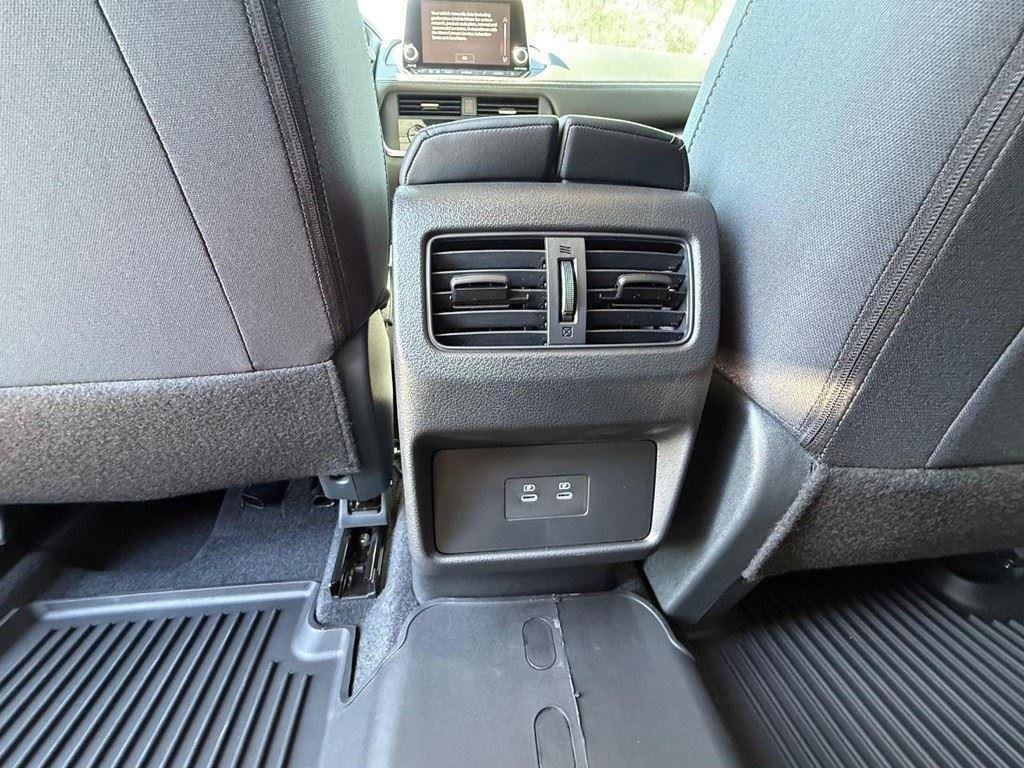 2026 Nissan Rogue SV - Photo 19