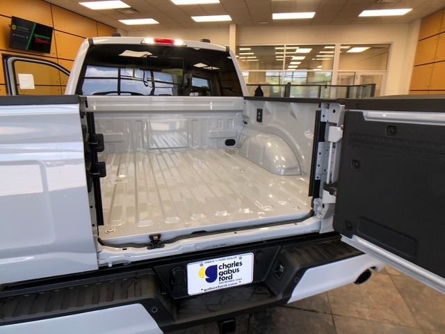 New 2026 Avalanche Ford Lariat® image 24