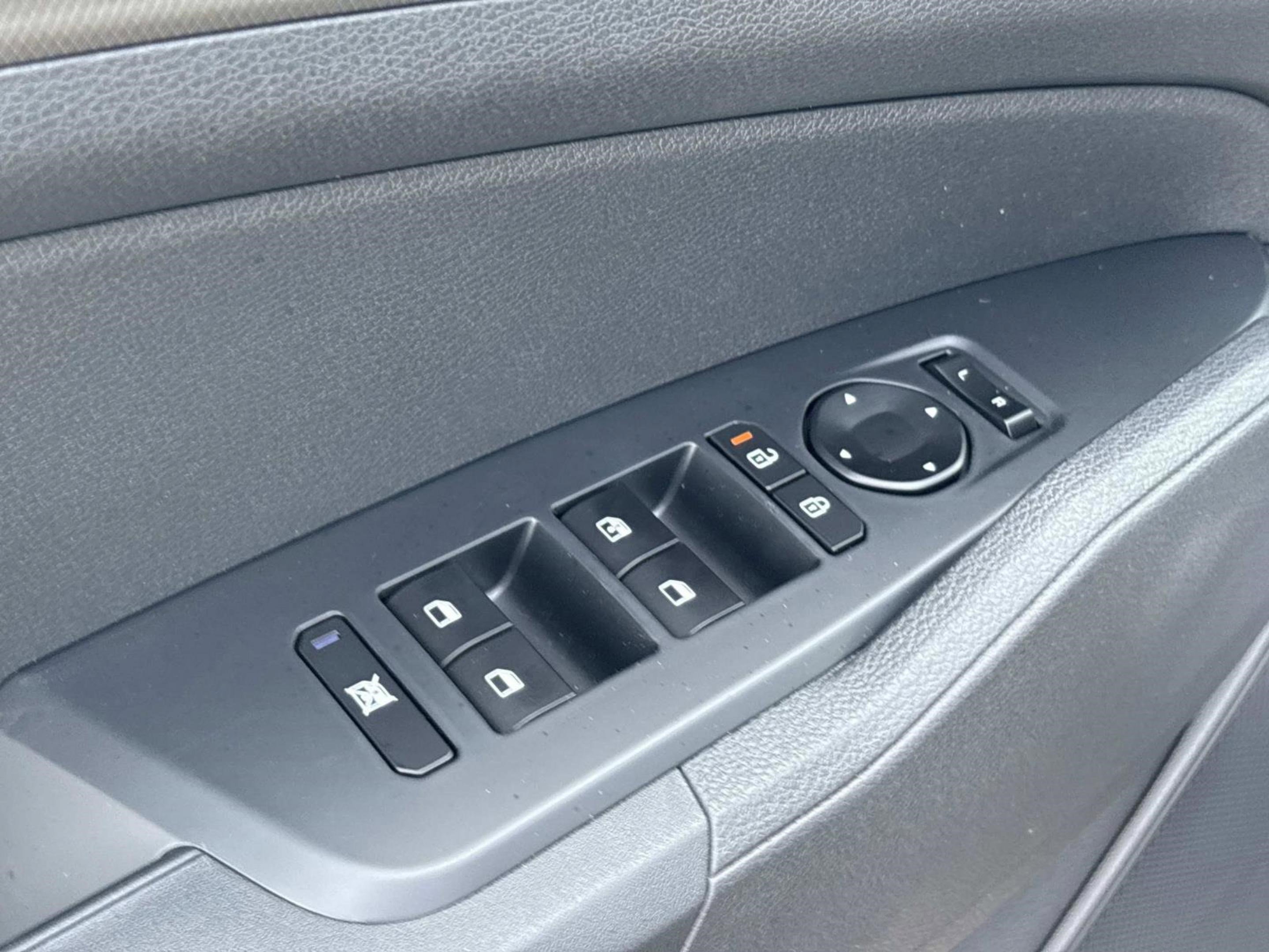 New 2026 Fusion Black Kia LX image 20