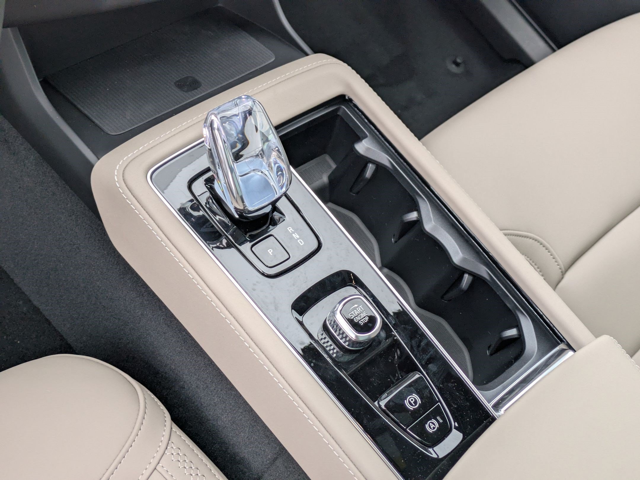 New 2026 Onyx Black Volvo Core image 13