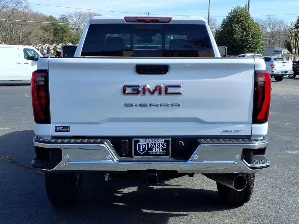 New 2026 Summit White GMC SLT image 28