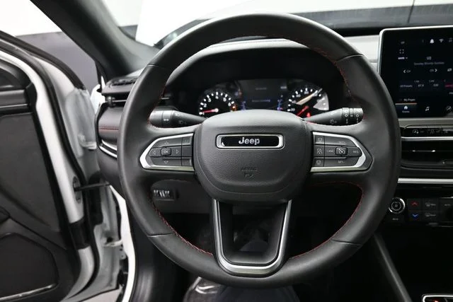 2025 Jeep Compass Trailhawk - Photo 12
